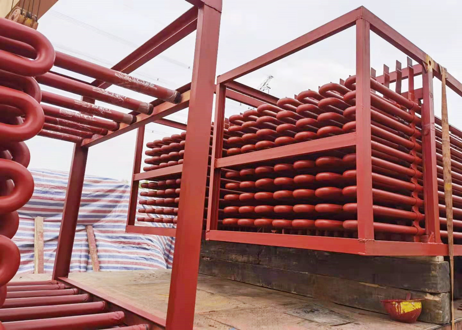 ASME Standard Carbon Steel Superheater เหล็กกล้าไร้สนิมสำหรับหม้อไอน้ำ CFB